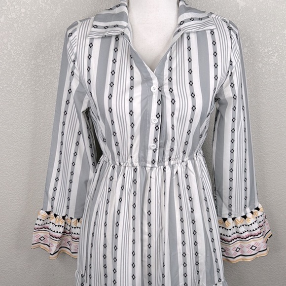 SHEIN Boho White & Gray Colorful Long Bell Sleeve Maxi Dress Size XS - Picture 2 of 8